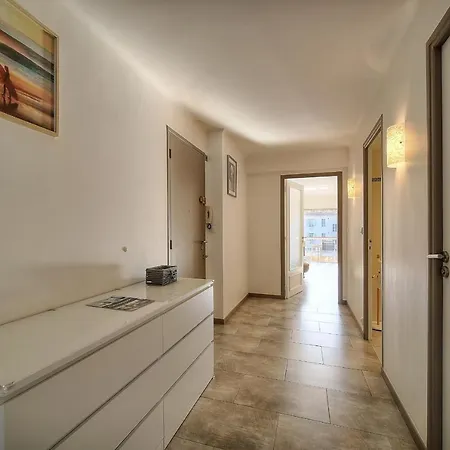 Immogroom - Spacious - Terrace - Air Conditioning - Near Croisette Appartement *