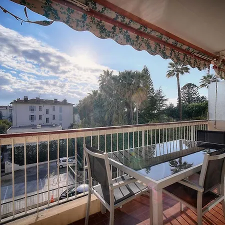 Immogroom - Spacious - Terrace - Air Conditioning - Near Croisette Apartment *